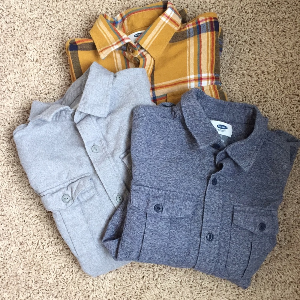 Boys Flannel Old Navy Size M (8)